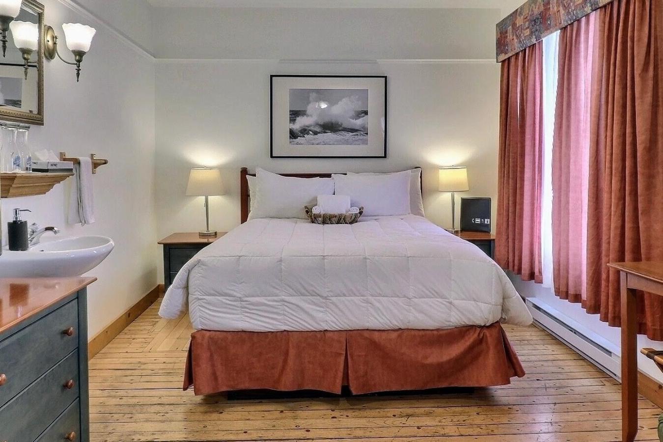Auberge De La Vieille Maison Rimouski Bagian luar foto