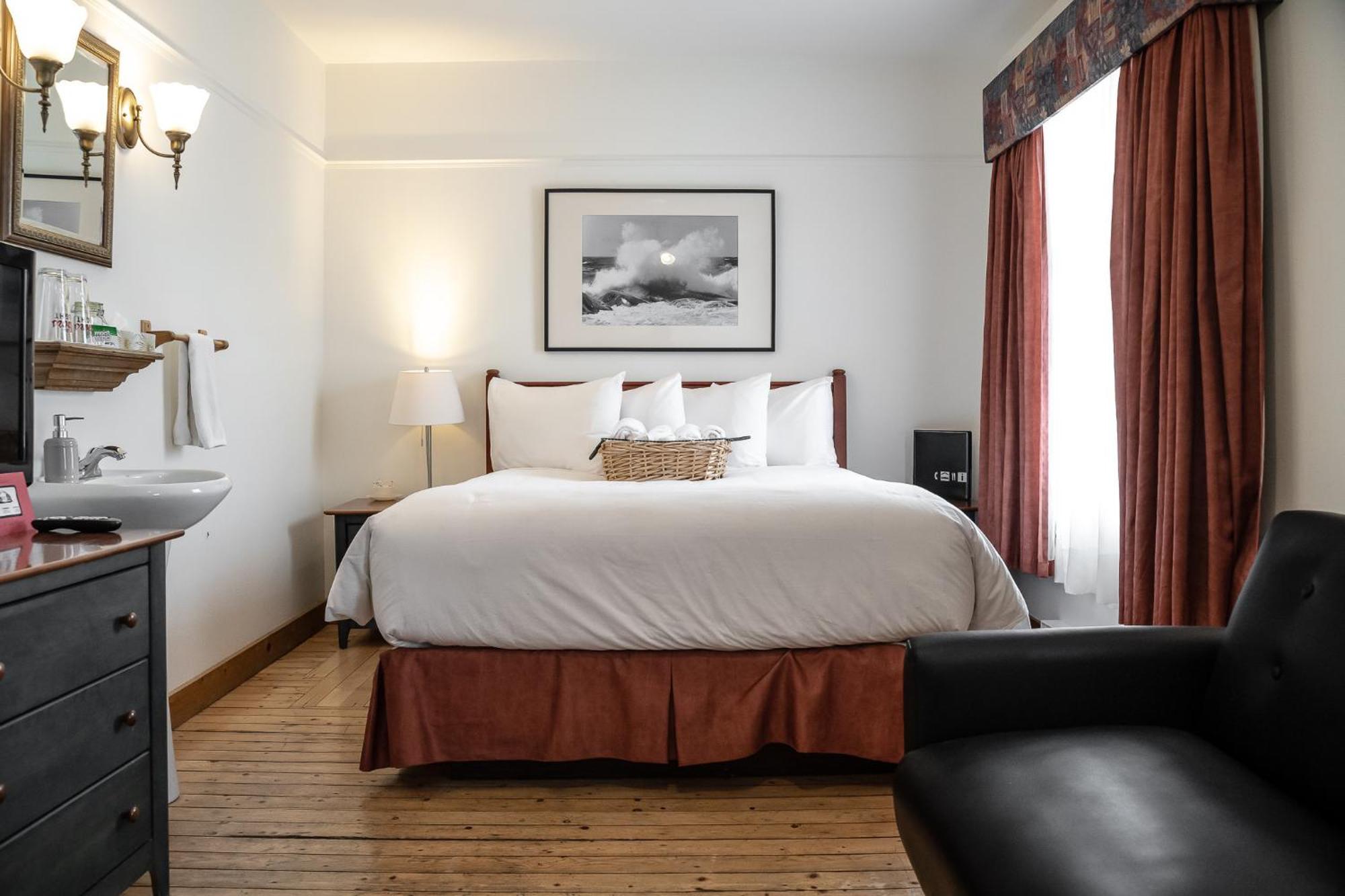 Auberge De La Vieille Maison Rimouski Bagian luar foto
